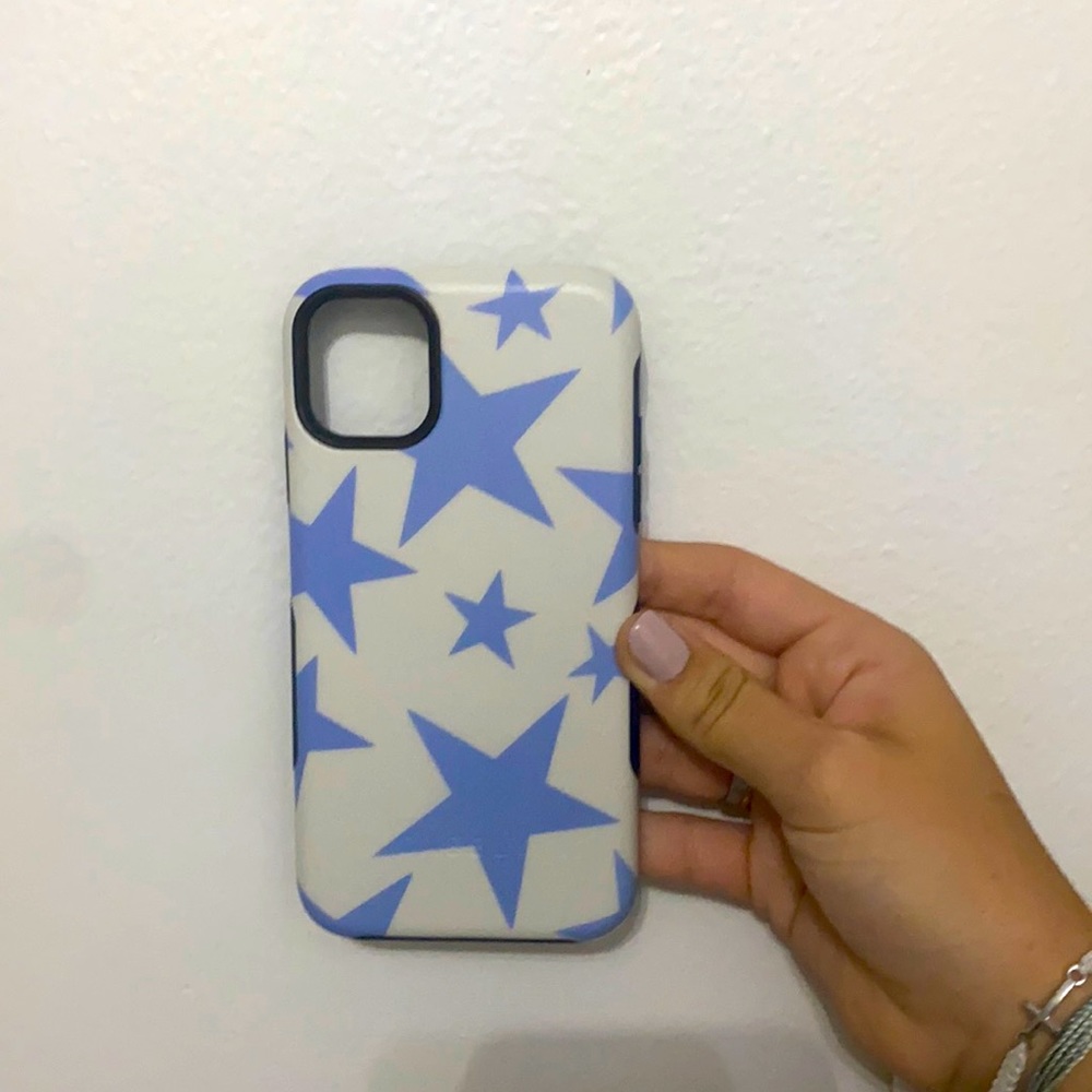 CASELY PHONE CASE
